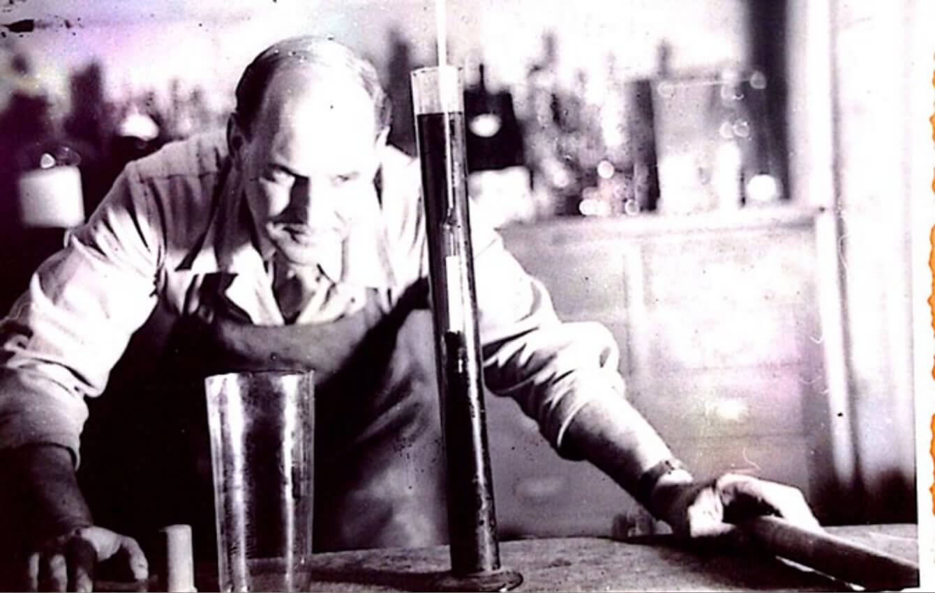 1963